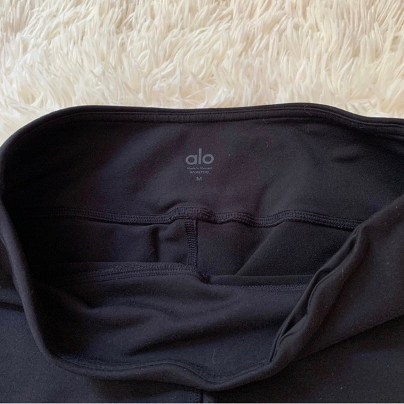 Alo Yoga Sheila Mesh Leggings Size Medium - Picture 6 of 13